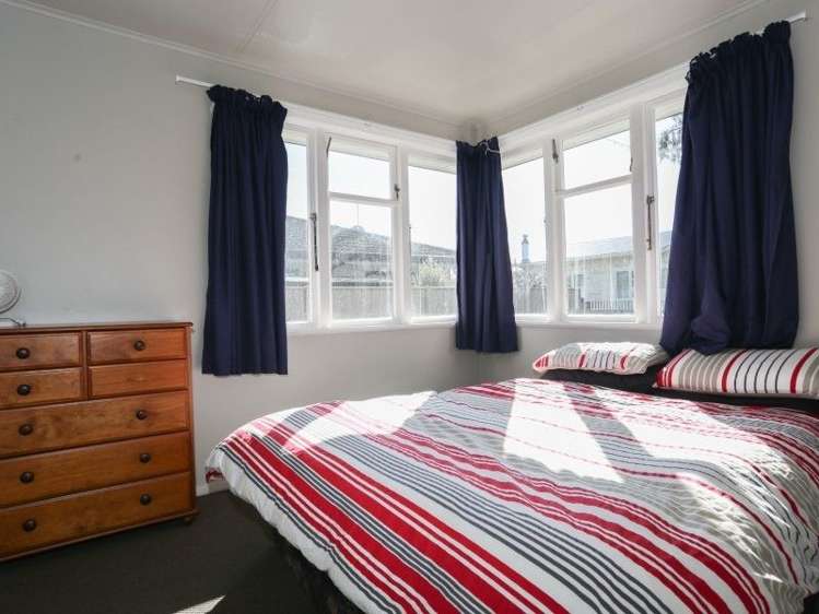 811a Gordon Road Raureka_5