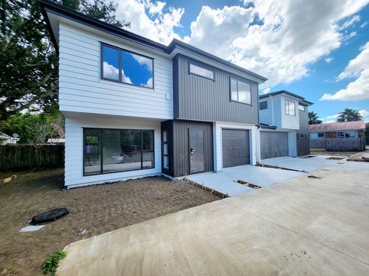 2/33A Edmund Hillary Avenue Papakura_1