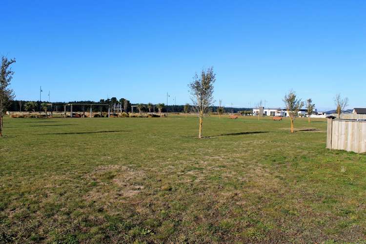 8 De Surville Way Pegasus_6