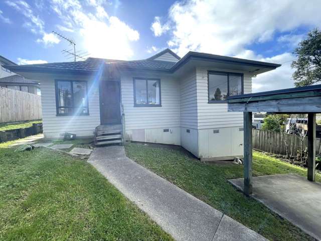 Your Next Home Sweet Home! in Glen Eden (lawn ...