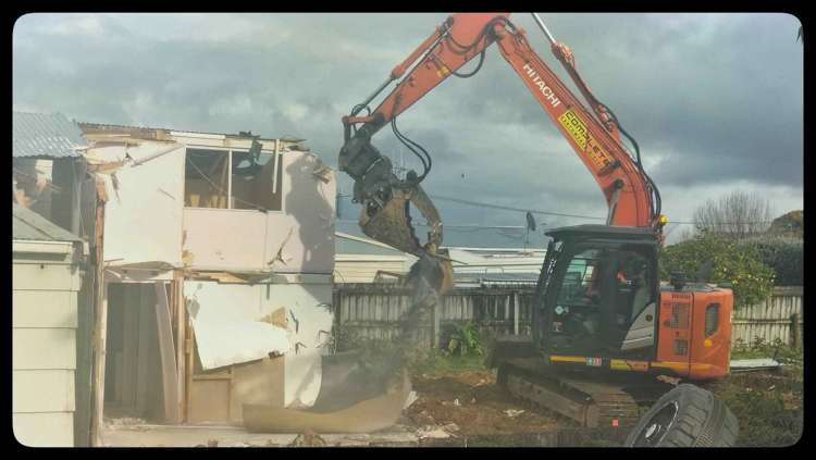 21 Johnston Street Waihi_8