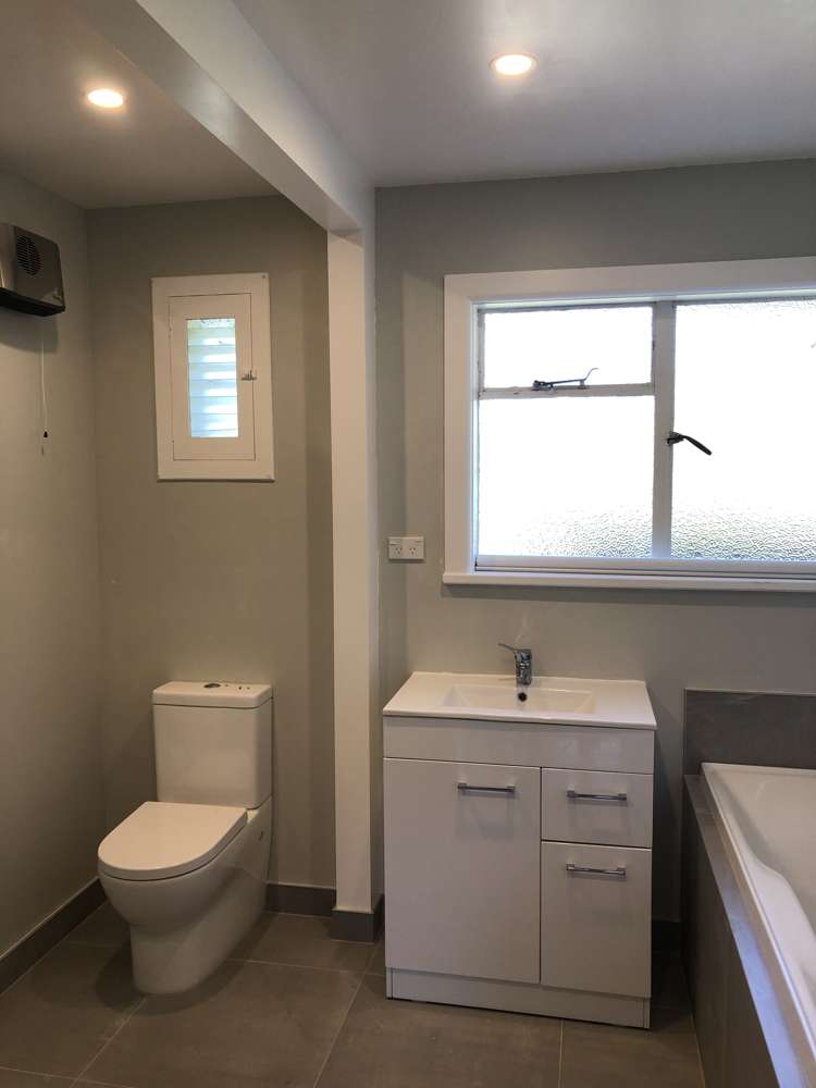 23 Main Road Luggate_7