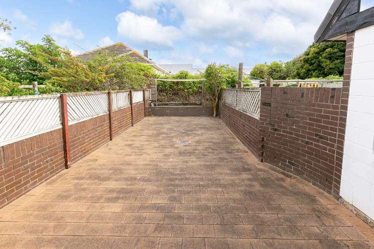 6/31 Mana Avenue Titahi Bay_3