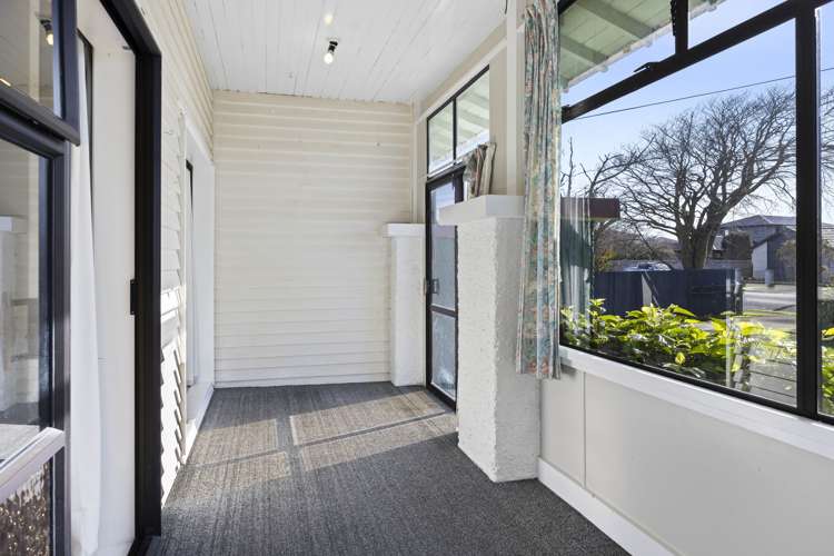 5 Egmont Street Hawera_11