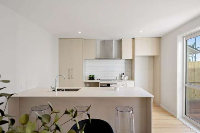 2/372 Lake Road Takapuna_4