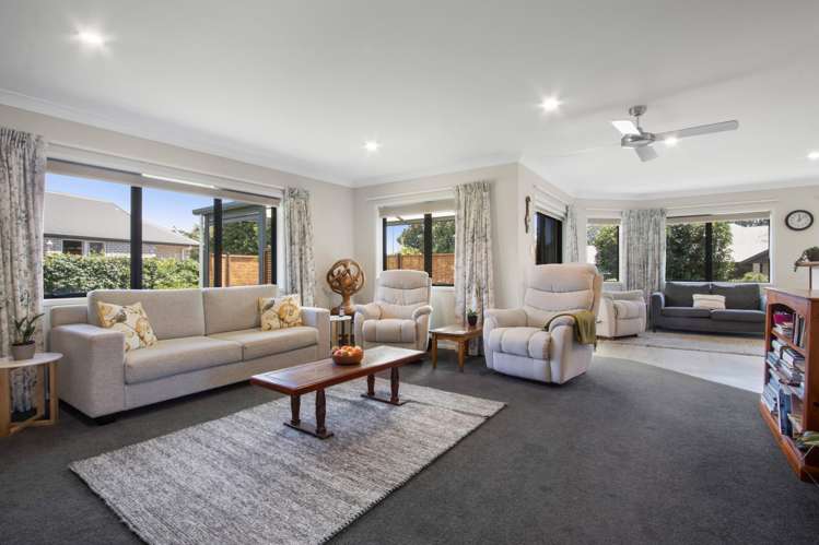 2 Bransley Grove Katikati_4