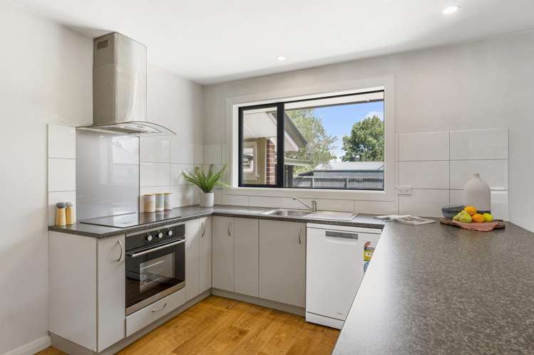 145 Memorial Avenue Burnside_4