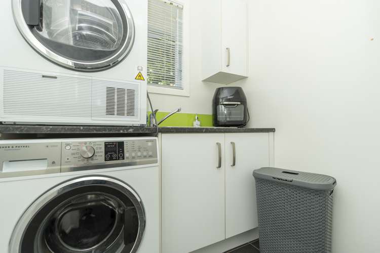 5 Hamblyn Crescent Nawton_9