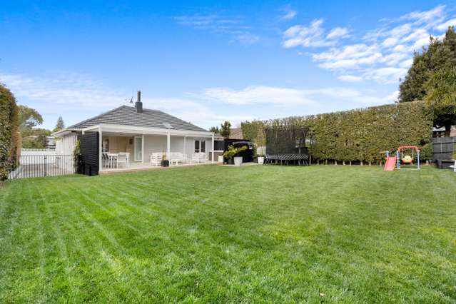 CLASSIC CHARM, MODERN LIVING!
