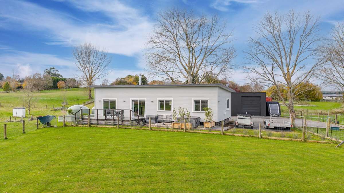 417A Racecourse Road_0