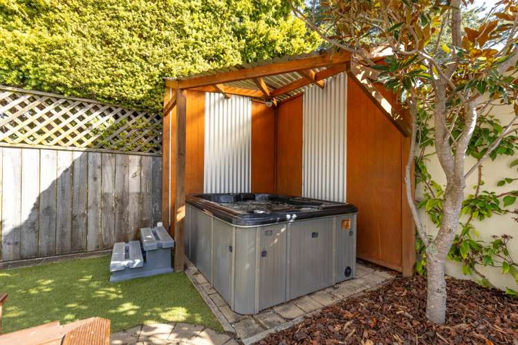 2/63 Neale Avenue Stoke_28