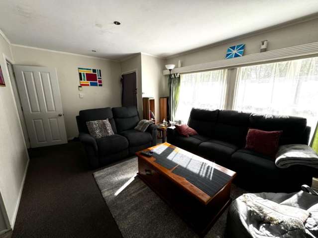 2/98 Melrose road 10044_3