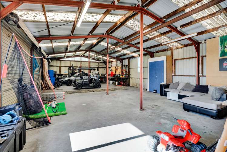 805 Richmond Road Lepperton_31