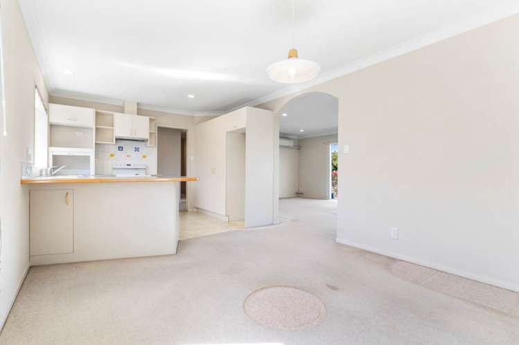2/12 Astoria Place Northpark_13