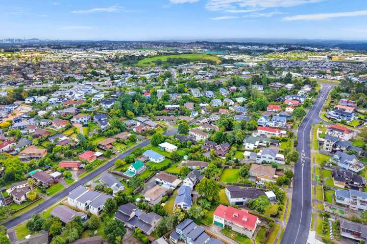 1/135 Oaktree Avenue Browns Bay_27