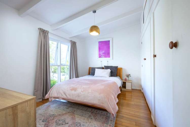 2/199 Titirangi Road_4