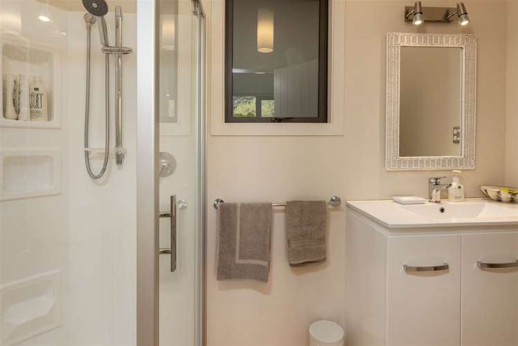 Little Nikau Bay Kenepuru Sound_16