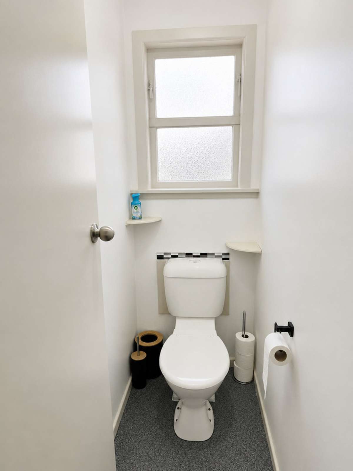 8 Tui Street_4