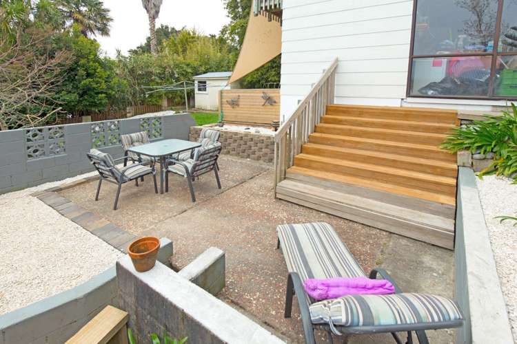 70 Vandeleur Avenue Birkdale_15