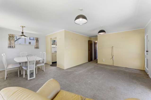 24 Hartford Crescent Totara Park_3