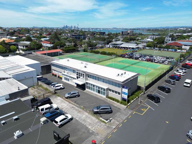 2 Byron Avenue Takapuna_13