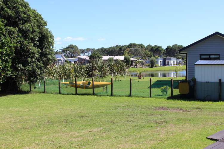 105 Karo Drive Matarangi_12