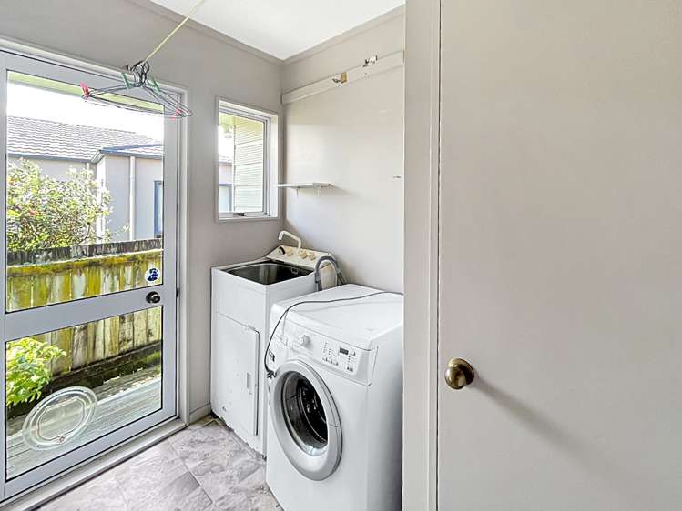 54 Dalfield Place 10930_7