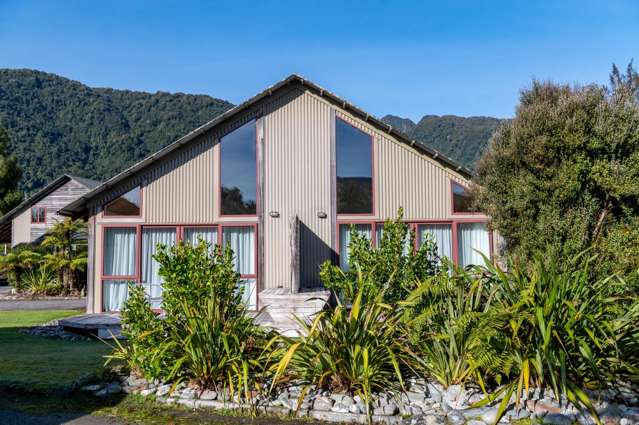 2761 Franz Josef Highway Franz Josef_1