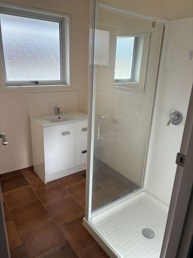 2B Bunny Street Masterton_4