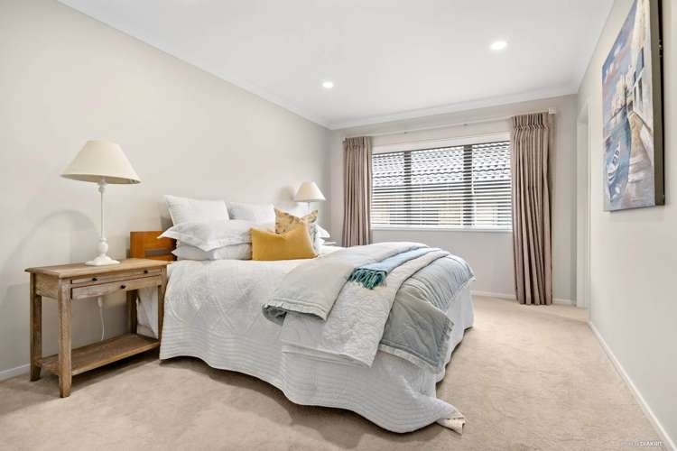 18 Hangahai Road Flat Bush_13