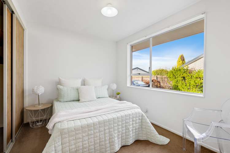 12 Karnak Crescent Russley_6