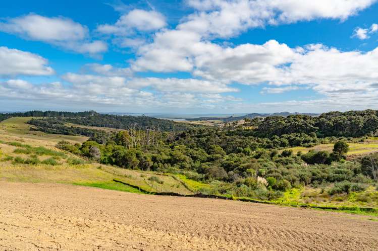 6 Parua Bay Drive Kaukapakapa_8