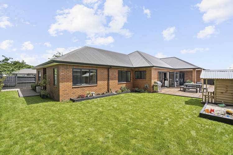 9 Henry Bell Close Leamington_29