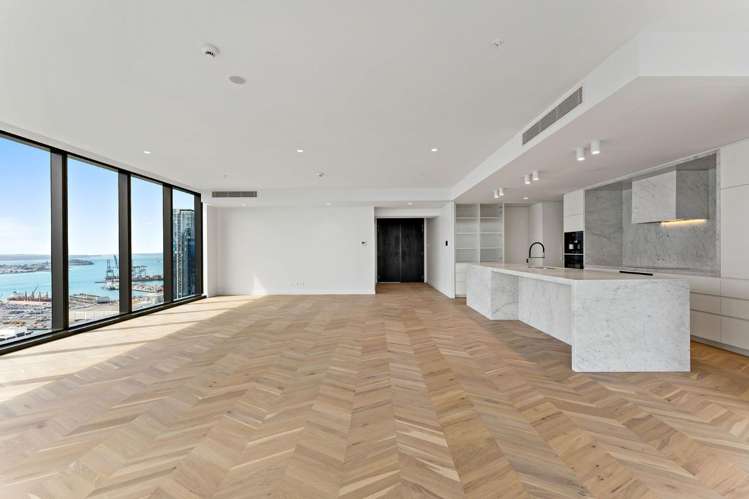 3701/51 Albert Street 10015_1