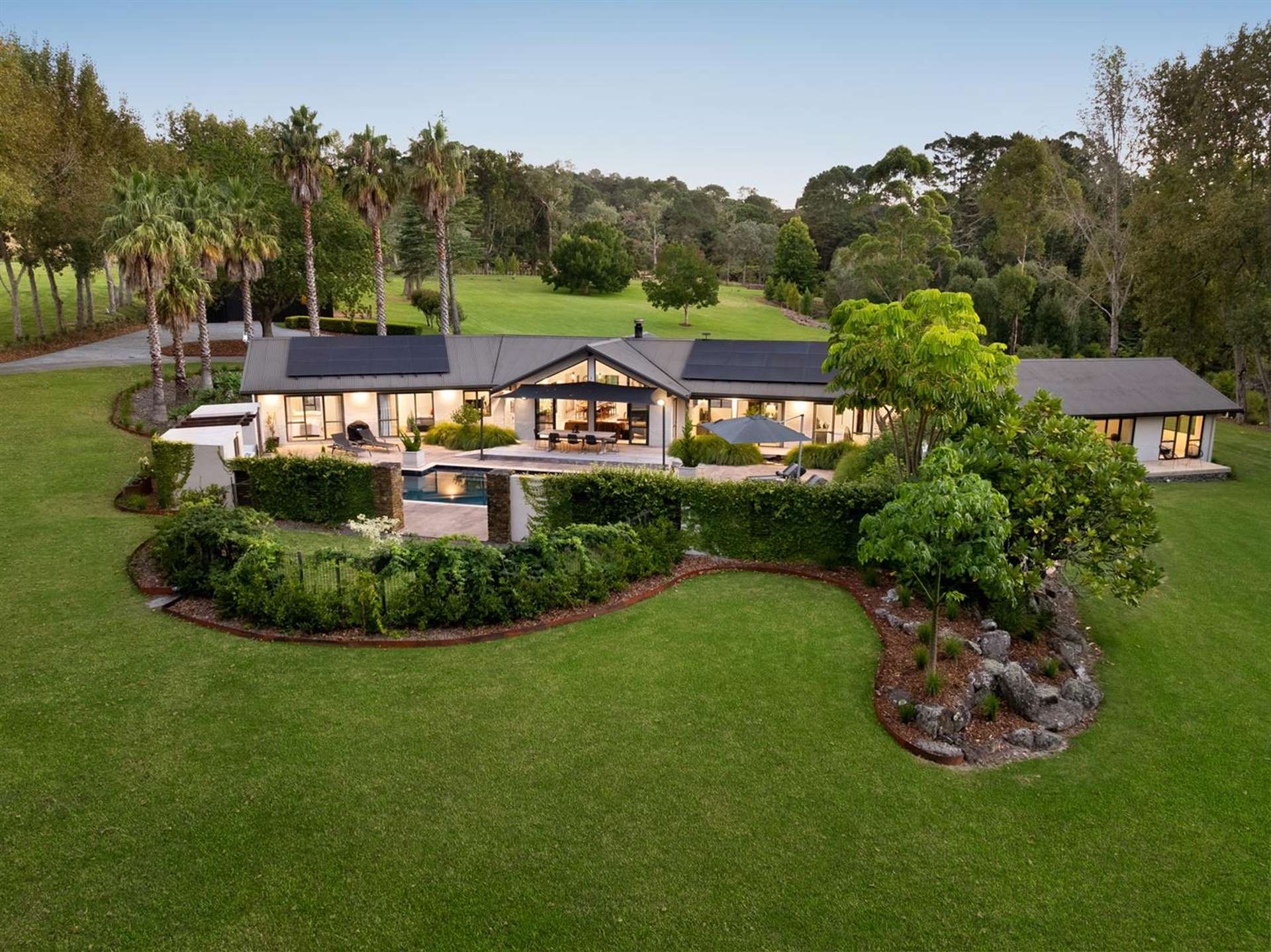 44 Hardens Lane Paremoremo_0