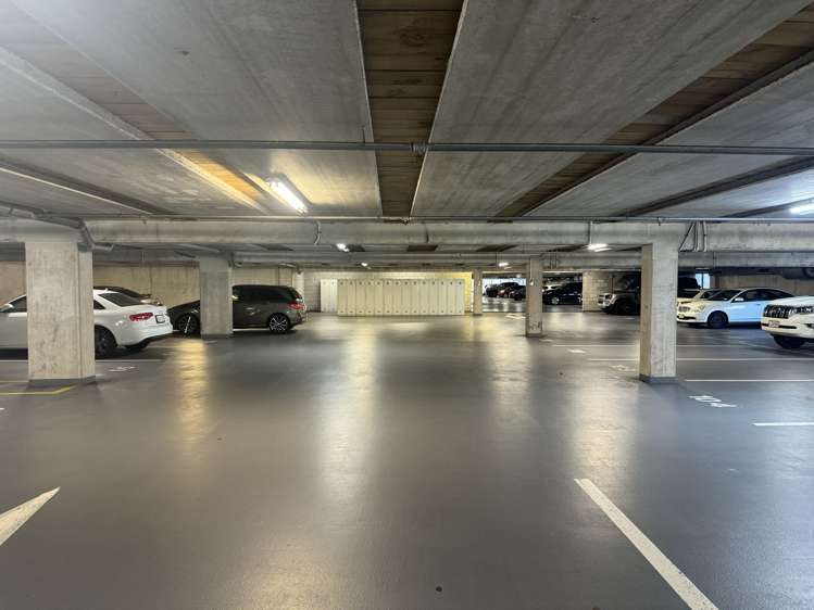 806/18 Beach Road Auckland Central_14