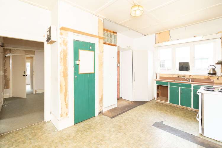 28 Huia Avenue Forest Lake_5