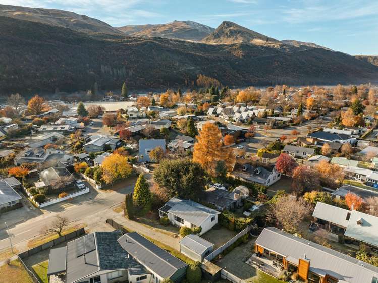 10 Adamson Drive Arrowtown_22