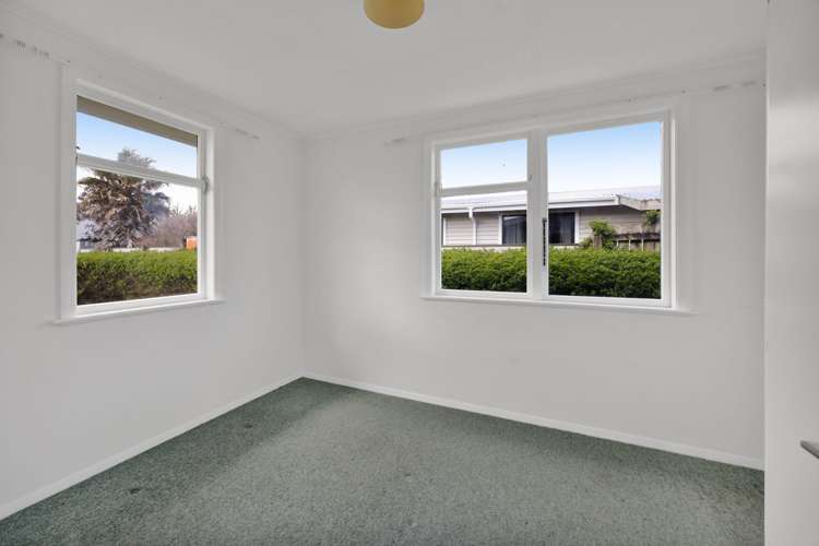 3 Buchanan Place Hawera_13