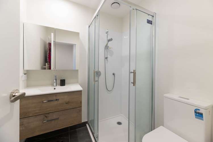 2 Selo Street Glen Eden_6