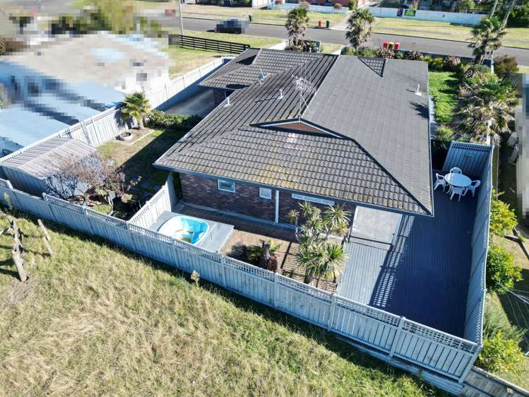 8 Brown Street Foxton_27
