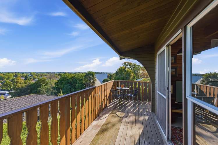 365 Centaurus Road_1