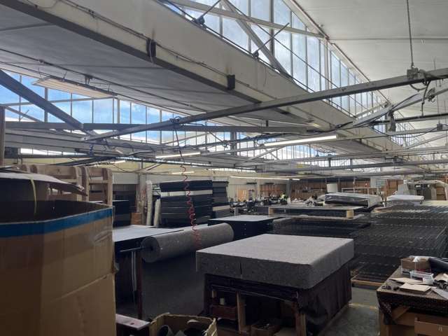 Warehouse 1 / 7 Lovegrove Crescent Otara_2