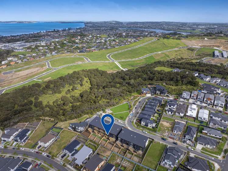 6/3 Kawau Close Orewa_10