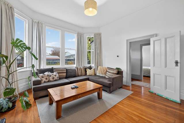 672 Worcester Street Linwood_1