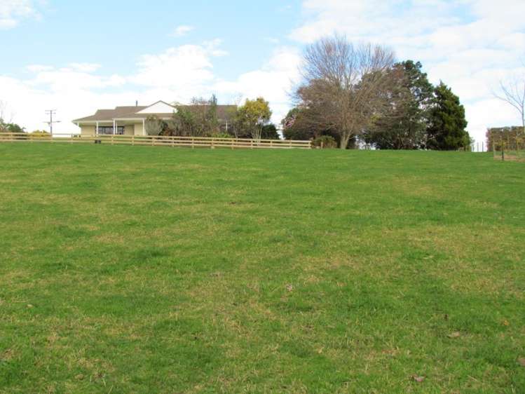 402 Youngson Road Whakamarama_12