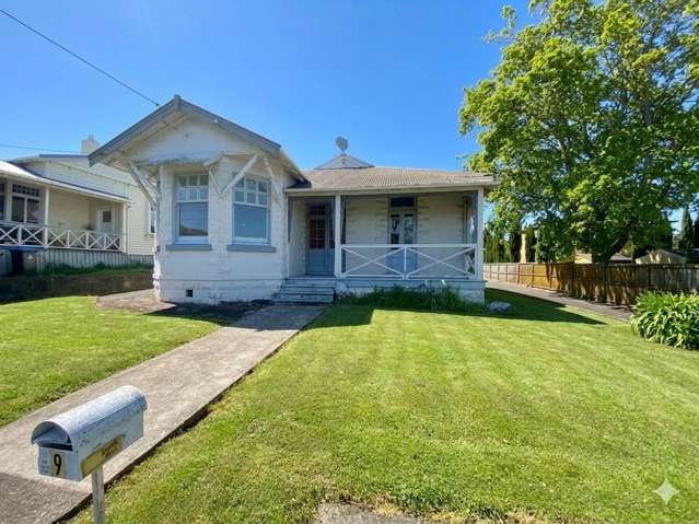 Conveniently Located Spacious Villa in Mt Eden