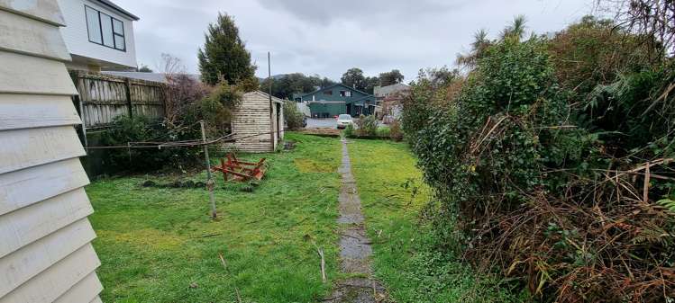 19 Cron Street Franz Josef Glacier_19