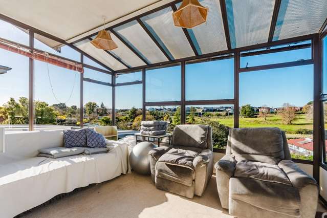 54 Acacia Crescent Glenview_4