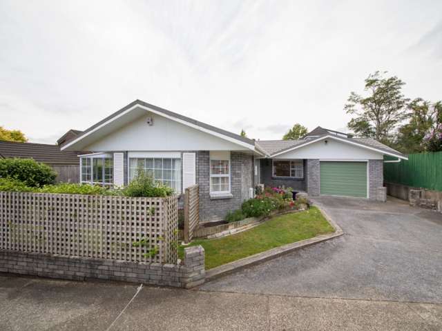 77 Waterloo Crescent Hokowhitu_1